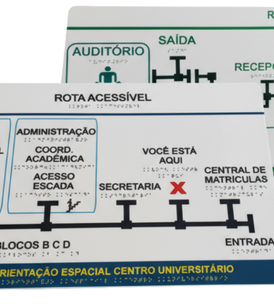 2 mapas táteis no fundo branco.